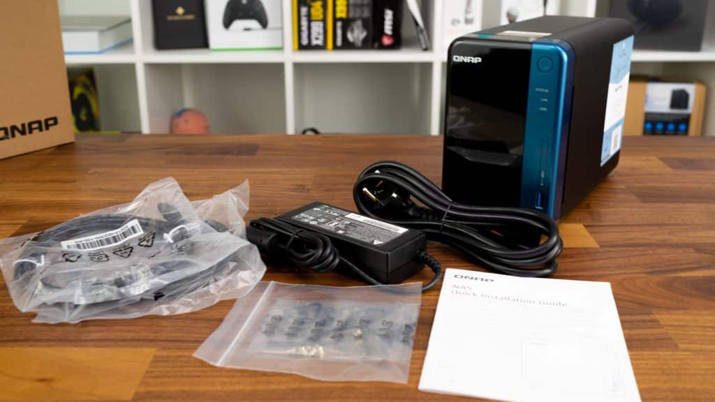 DSC01800 Ein 2Bay NAS von QNAP